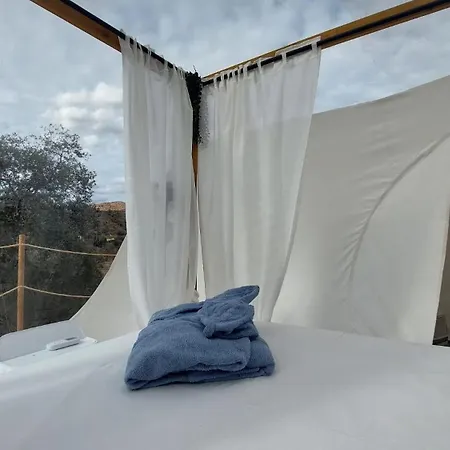 Glamping Burbuja Almendros *