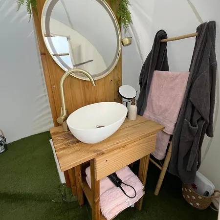 Glamping Burbuja Almendros Luxury tent