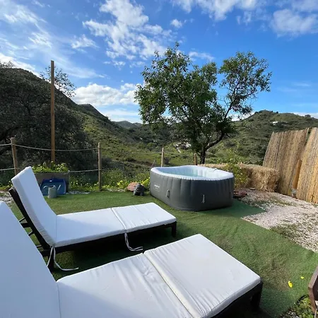 Luxury tent Glamping Burbuja Almendros Malaga